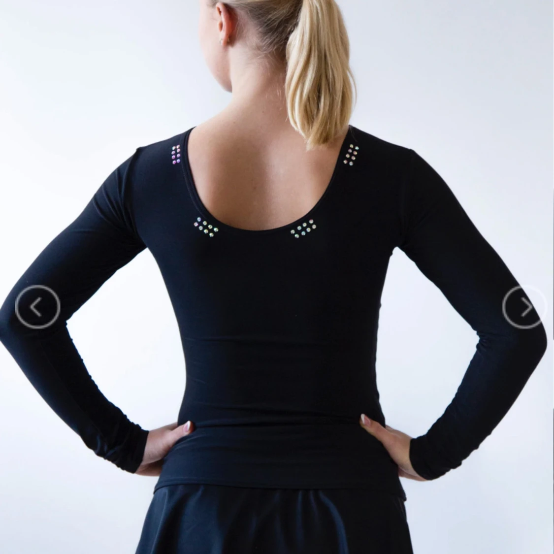 Konståknings Tröja med paljetter  - 90