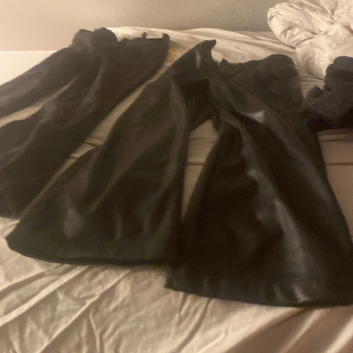 2 par byxor för endas 100 kr