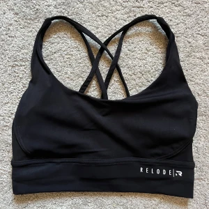 Relode sport bh - Sport-BH från relode i storlek S, nypris 499kr, säljer för 150kr + frakt