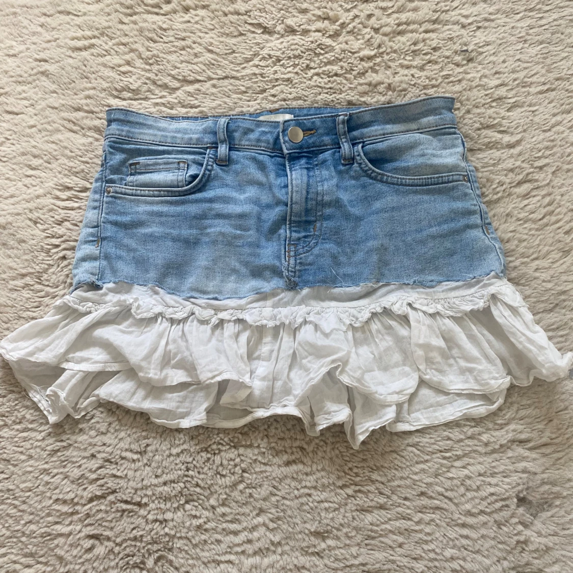 Jeans kjol med volang