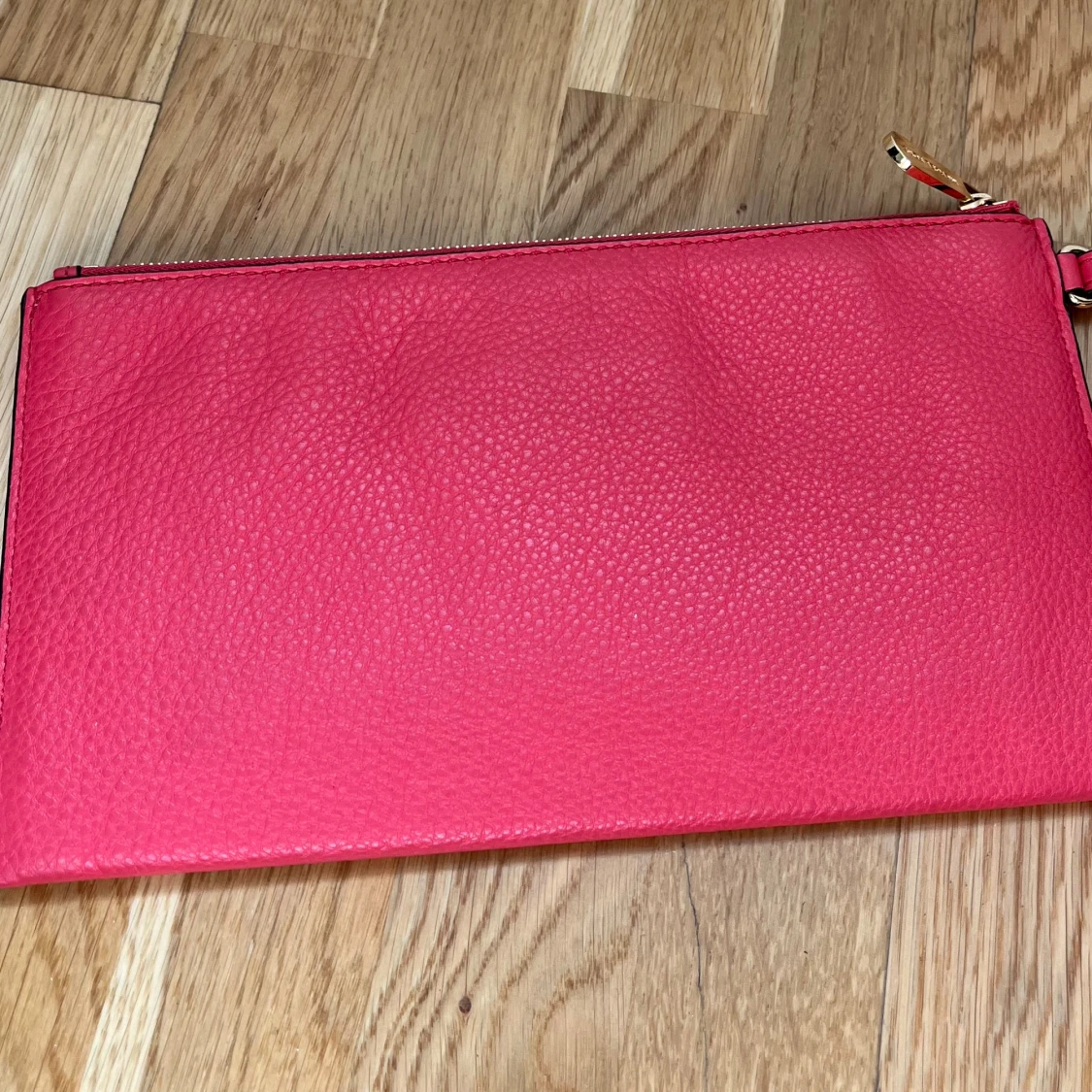 michael kors clutch  - 91