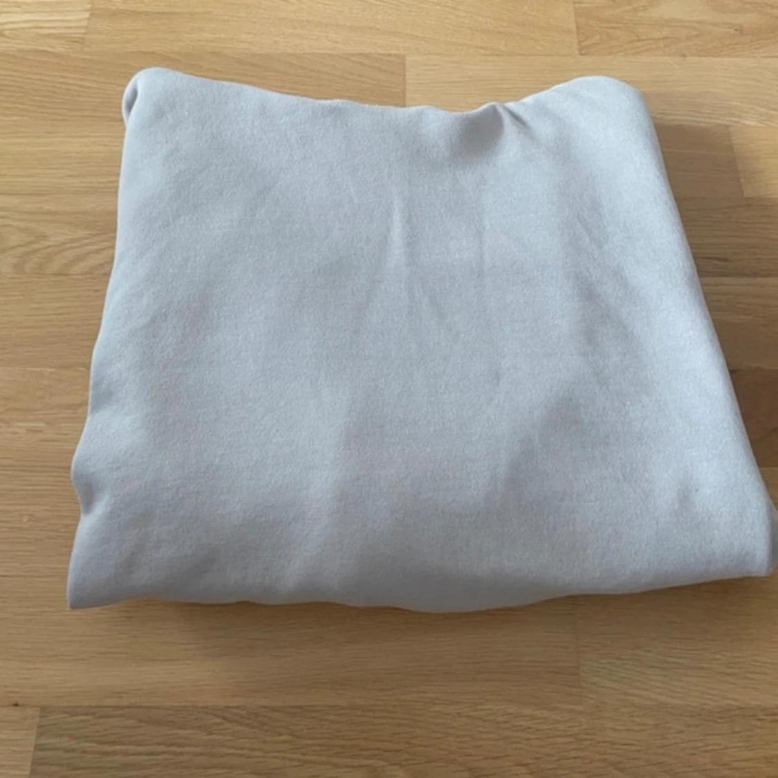 Grå hoodie från 157 - 91