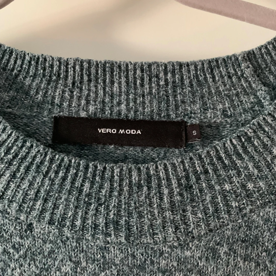 Stickad tröja  - 90