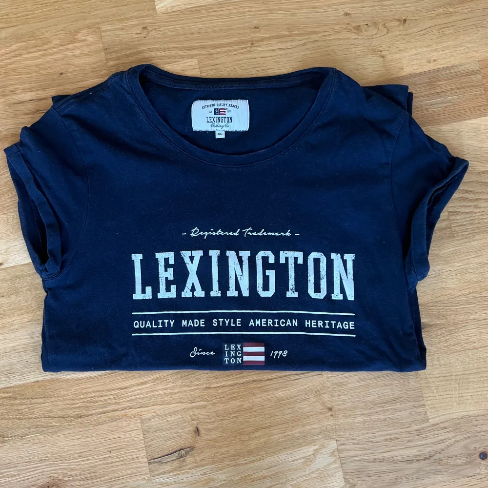 Fin t-shirt från Lexington💖 Köpt för över 500 kr. T-shirts.