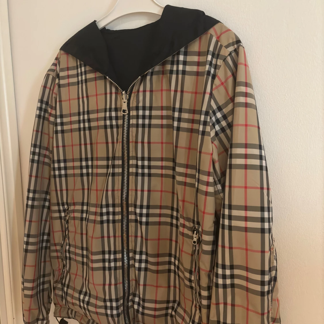 Burberry Reversible  - 92
