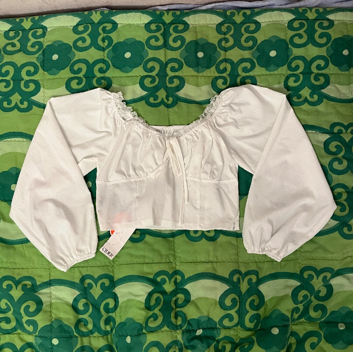 Helt ny 🚨Off the Shlouder blus⭐️ - 90