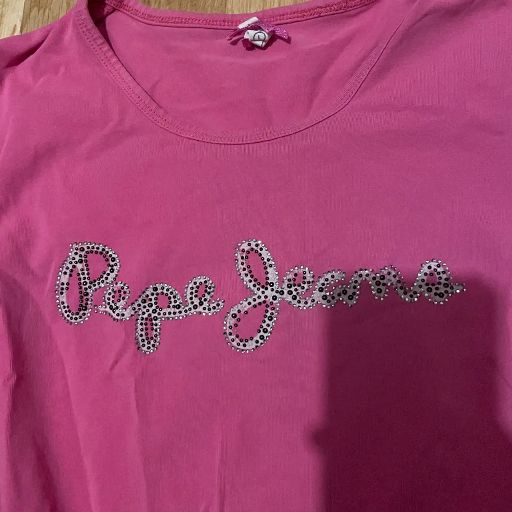 Superfin rosa t-shirt . T-shirts.