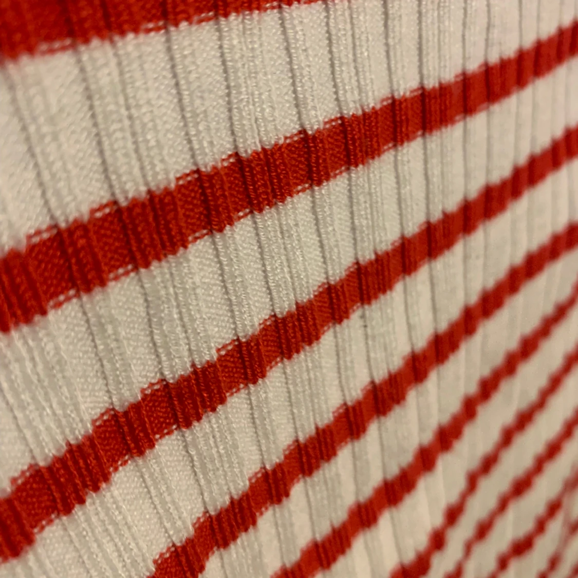 Croppad randig t-shirt  - 90