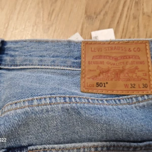 Jeans  - Jeans levi. Fin skick.