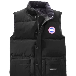 Canada Goose väst - Nyskick Canda Goose väst stl. XL, säljes pga köpt i fel storlek och har inte möjligheten att lämna tillbaka till affären.