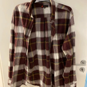 Ej använd  - Mycket bra skick strl Xl 