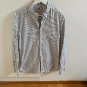 Randig Skjorta - Fint skick