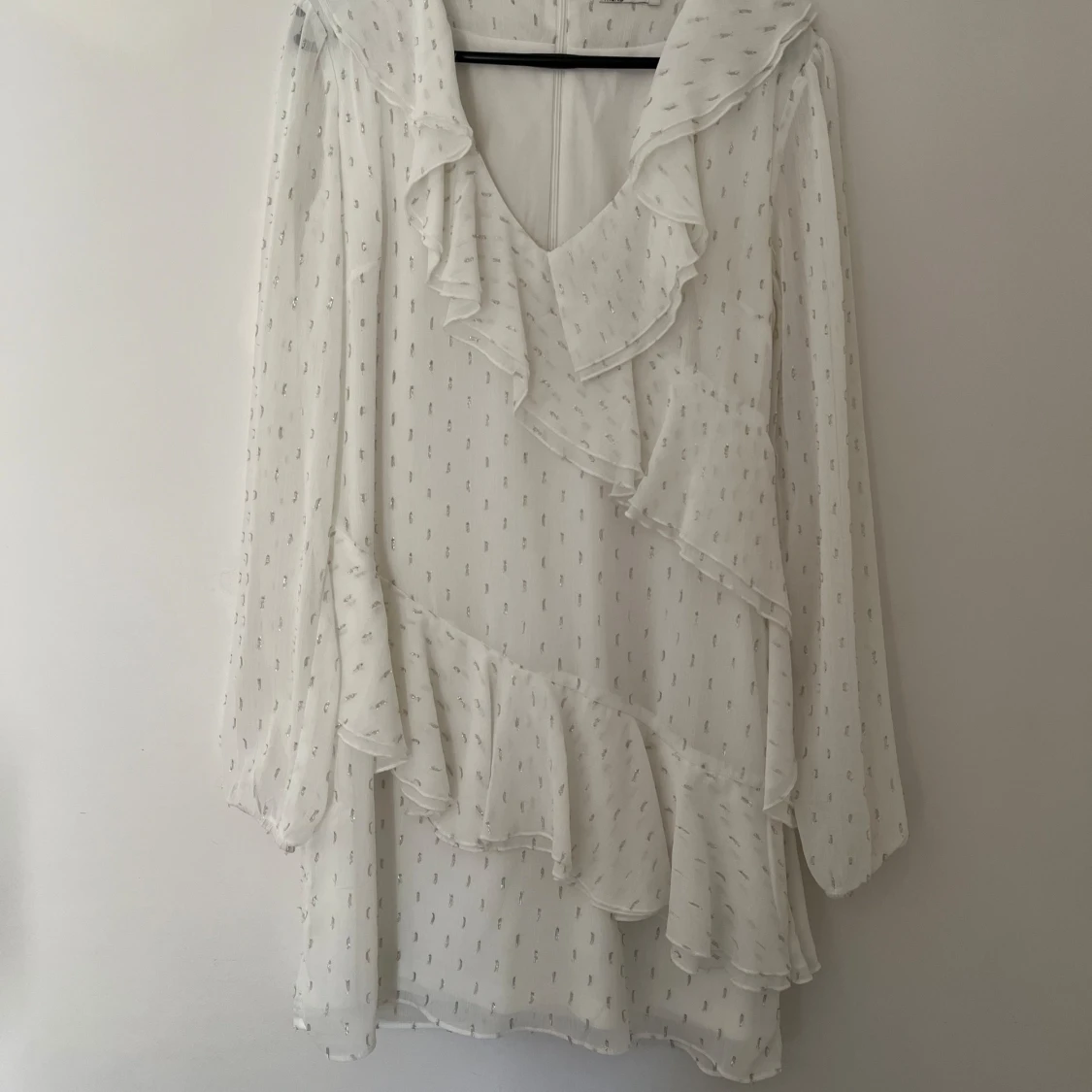 Kort vit klänning  - 91