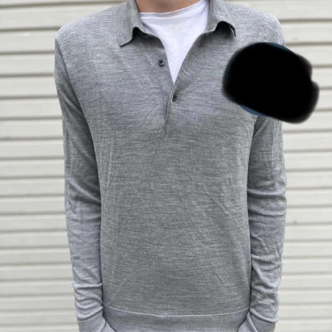 Grå långärmad pikétröja