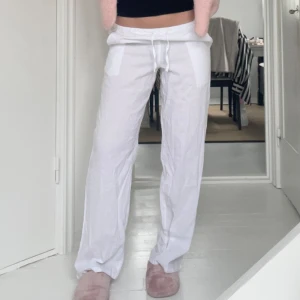 Linnebyxor  - Helt nya linnebyxor från Gina Young. Passar mig perfekt som är 172cm. De är storlek 170 men passar mig som har S💖💕