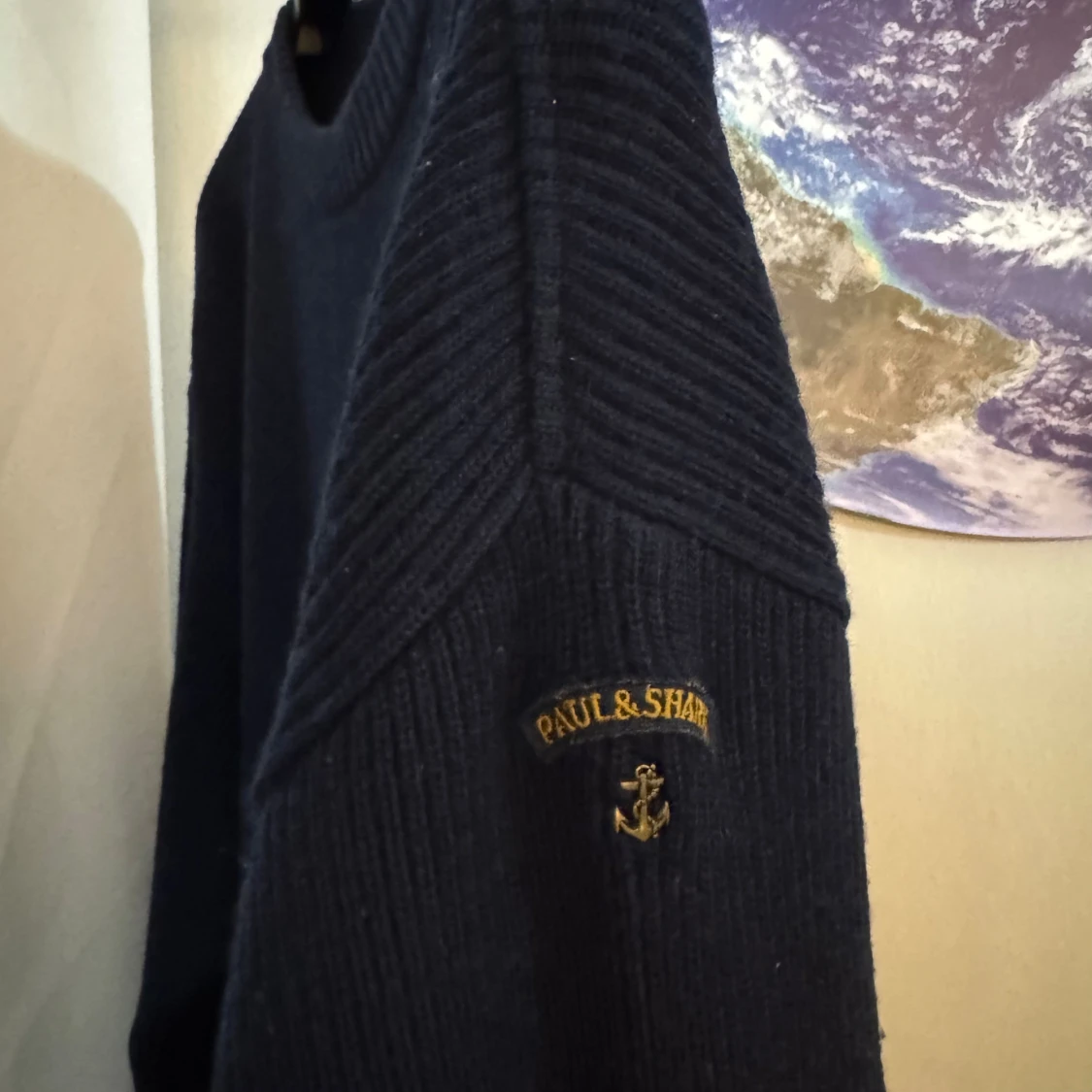 Svart stickad tröja från Paul & Shark - 90
