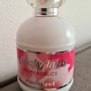 cacharel AnaisAnais - eau de toilette - NY AnaisAnais eau de toilette från cacharel. Ytterst sparsamt använd, som ny. Inköpt i januari 2024.