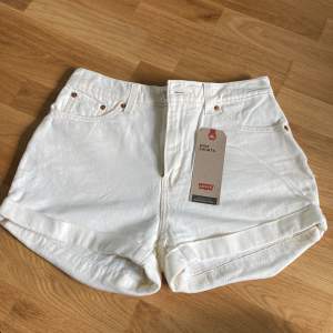 Jeans shorts från Levi’s  Aldrig använda 