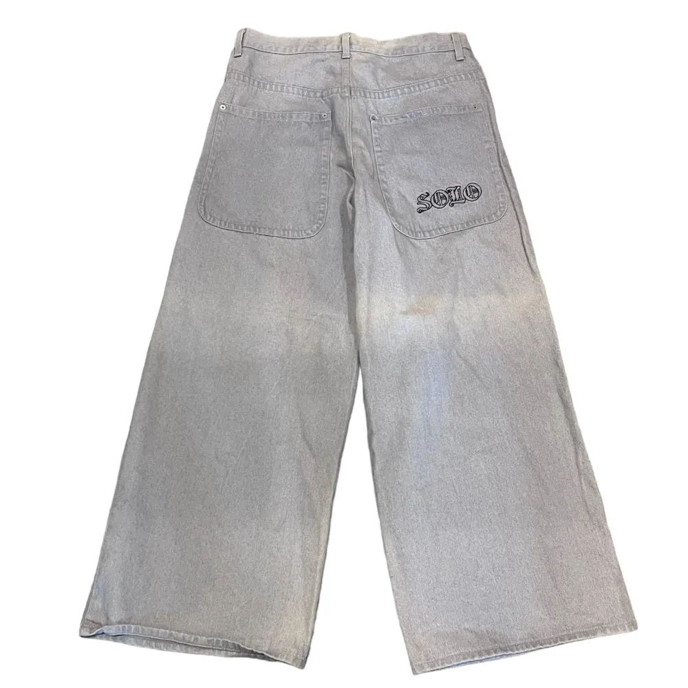 Solo jeans bara hittade i USA, högt pris pågrund av hur sällsynta de är!! 42/110/36/34 Inga defekter!!. Jeans & Byxor.