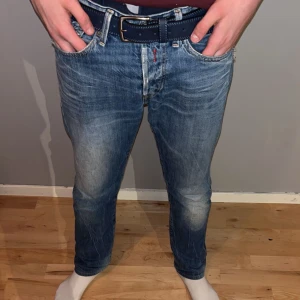 Mocka bälte - Använd 3-4ggr men ingen skada på ser ut som nytt. Kontakta för fler frågor. Säljer bältet i samarbete med SF.Resell