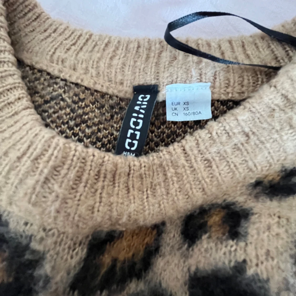 Jättefin leopard tröja💕🐆 - 90