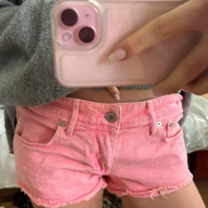 Korall rosa shorts🩷 - Asnsygga shorts med lågmidja ifrån hm🩷strlk 38 men passar 36-38
