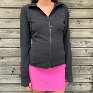 Lululemon define jacket  - Säljer min lululemon jacka då den inte längre används❤️