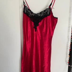 Spetsklännong - Fint skick