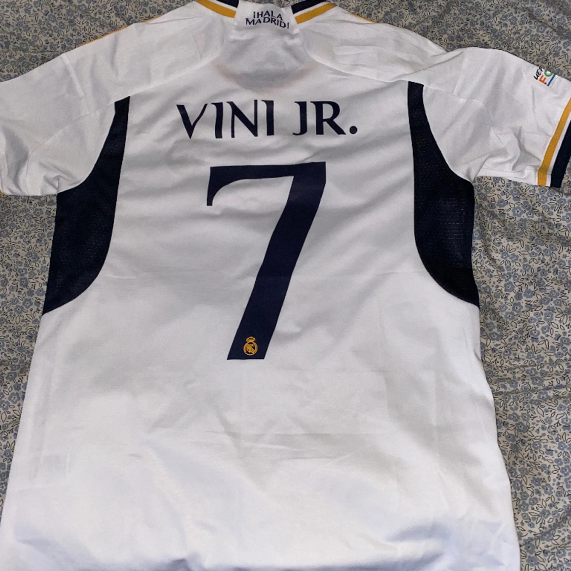 Real Madrid VINI JR 23/34 kit  - 90