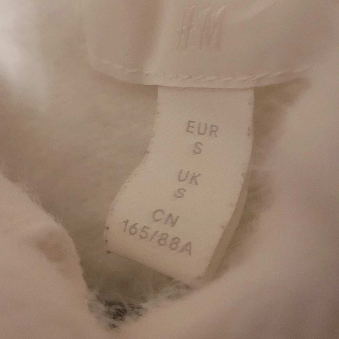 Kortärmad stickad tröja - 91