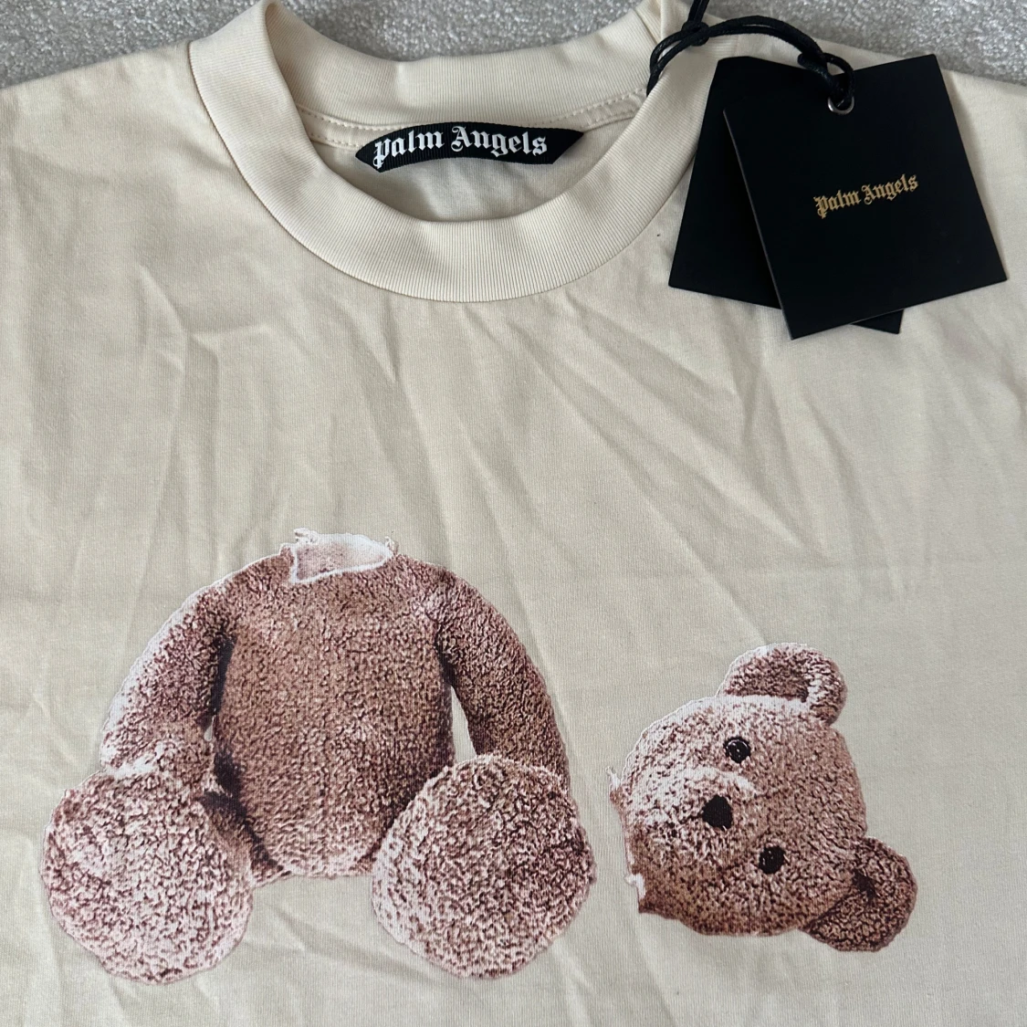 Beige t-shirt med nalletryck från Palm Angels - 3