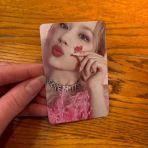 Twice Sana photocard  - Från ”Formula of Love: O+T=<3” album