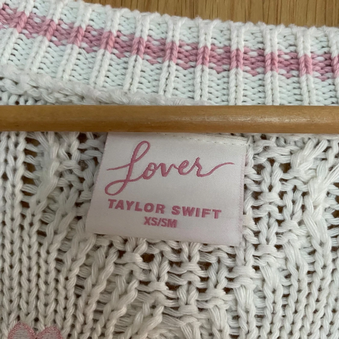 Taylor Swift Lover cardigan - 1