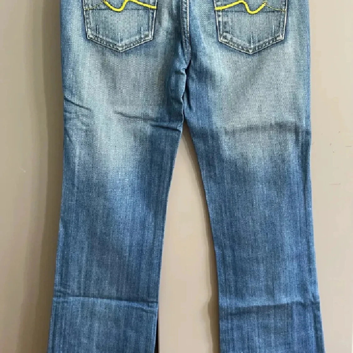 Blå jeansbyxor från 7 For All Mankind - 1