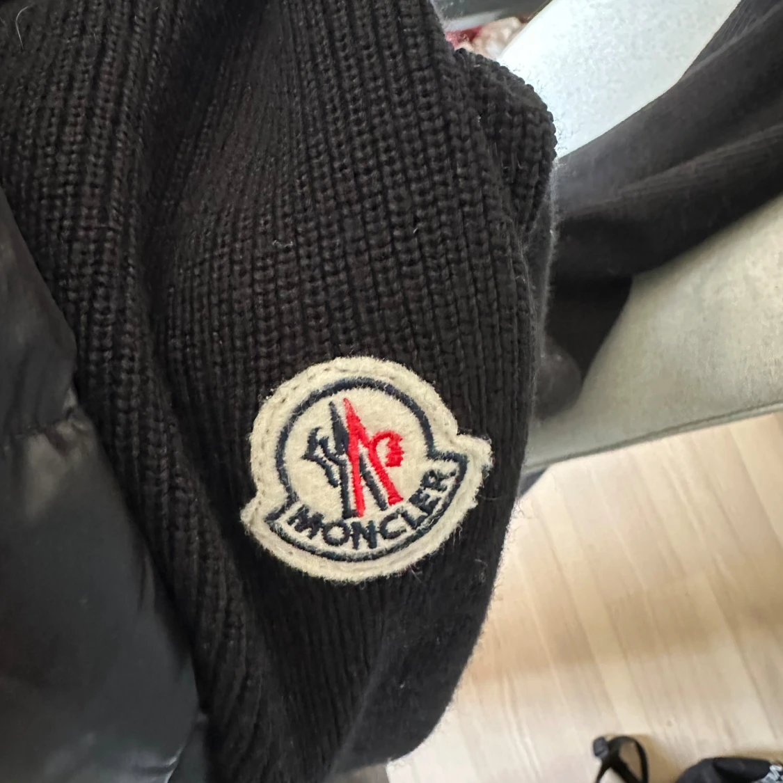 Svart pufferjacka - 3