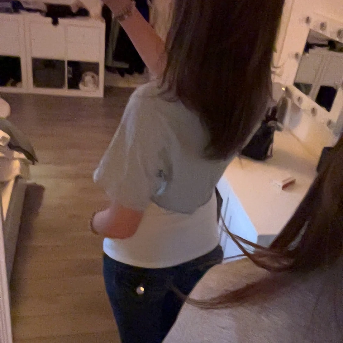 Grå croppad t-shirt - 1