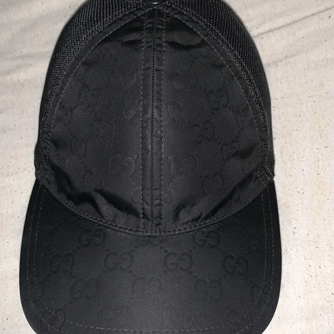 Svart keps från Gucci - 1