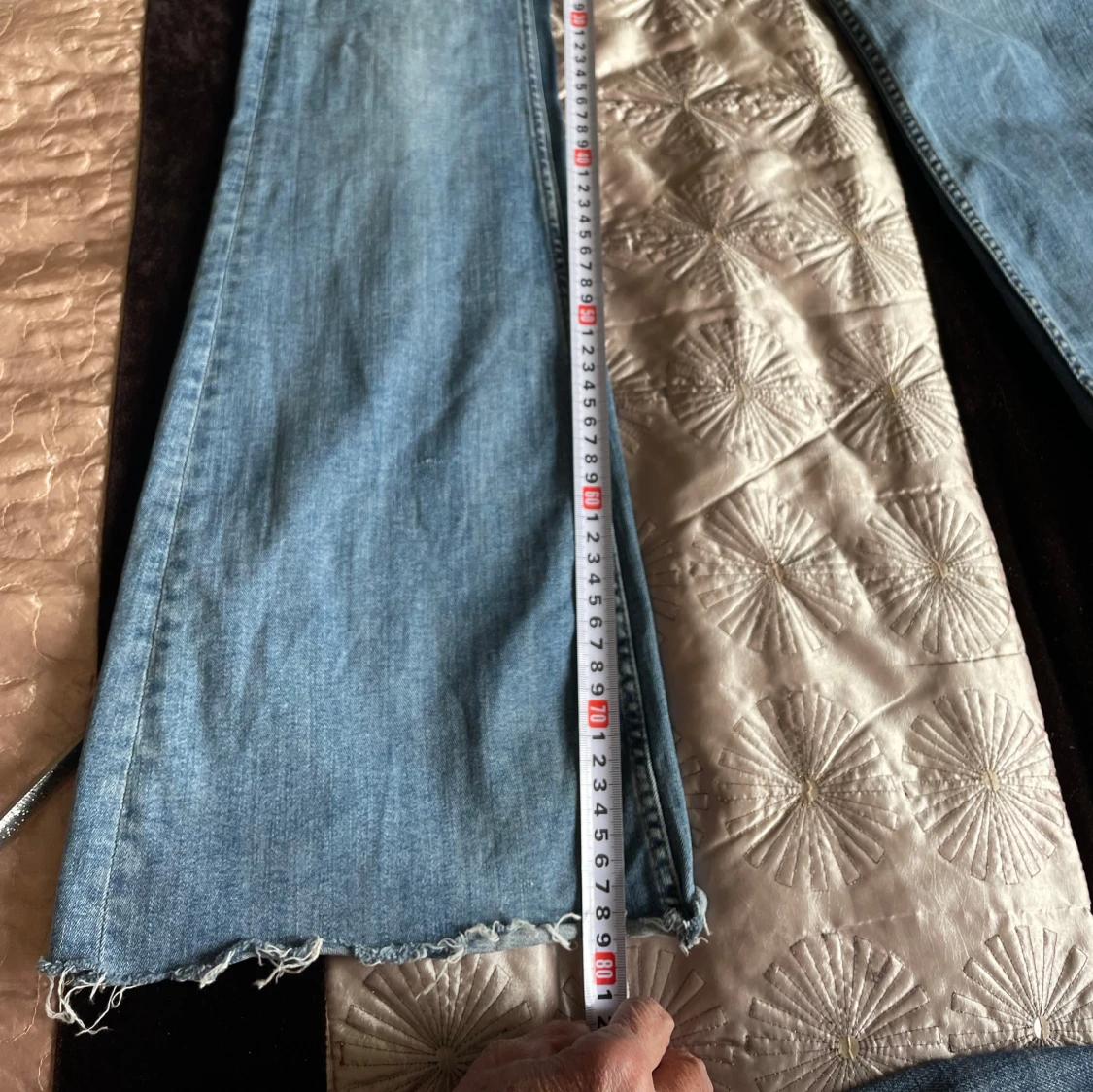 Blå bootcut jeans från MNG Denim - 3