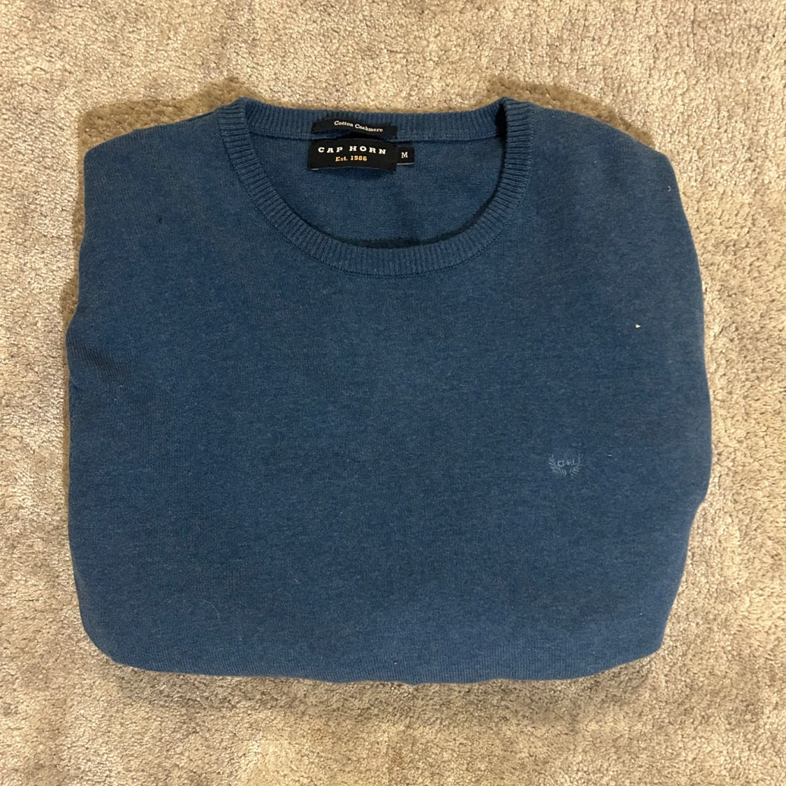 Blå cashmere sweater från Cap Horn - 1