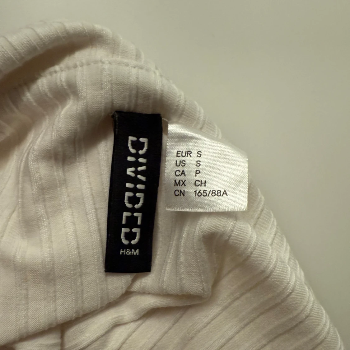 Vit off shoulder topp från H&M - 1