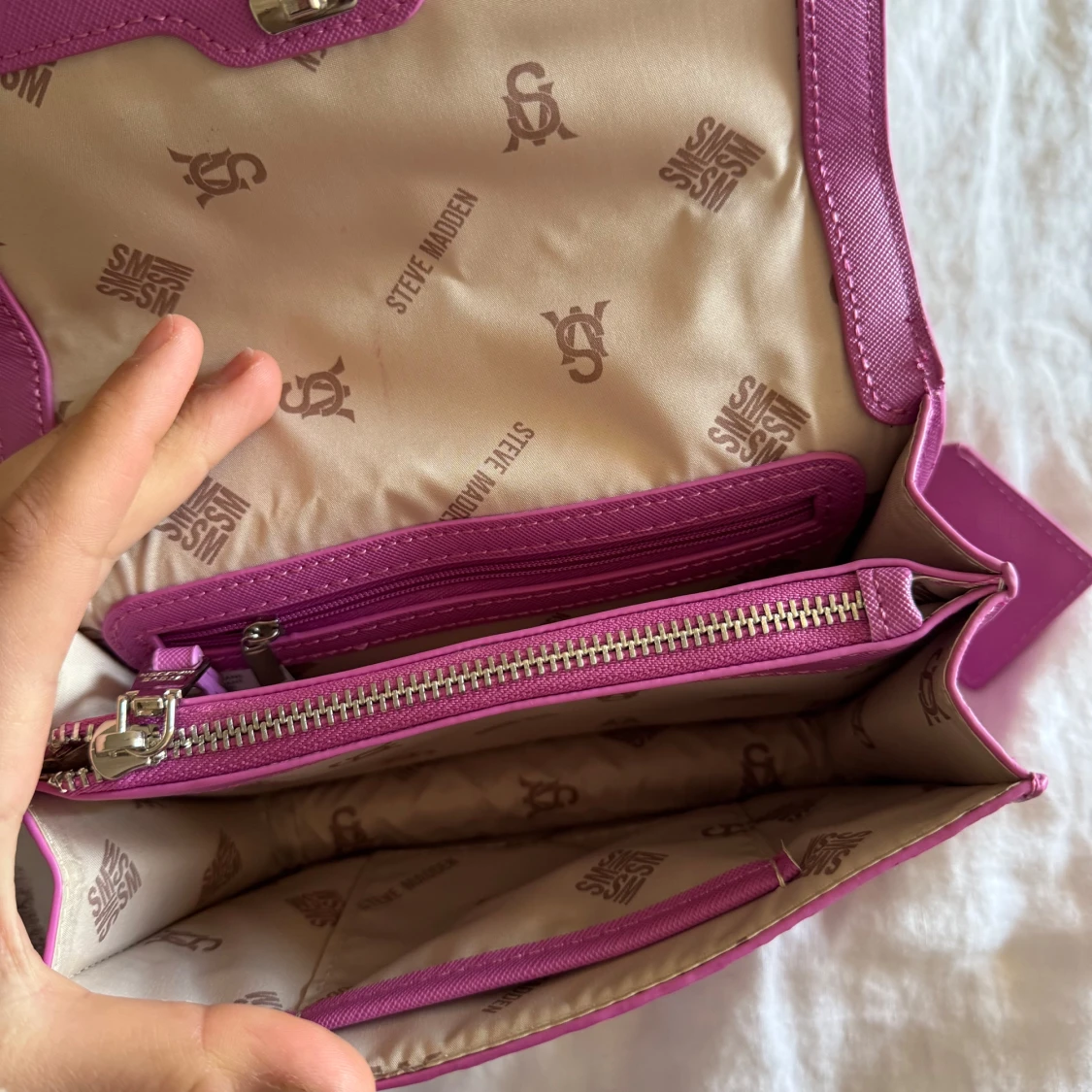 Lila axelväska från Steve Madden - 2