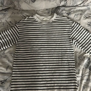 Gina tricot tröja - Fint skick 