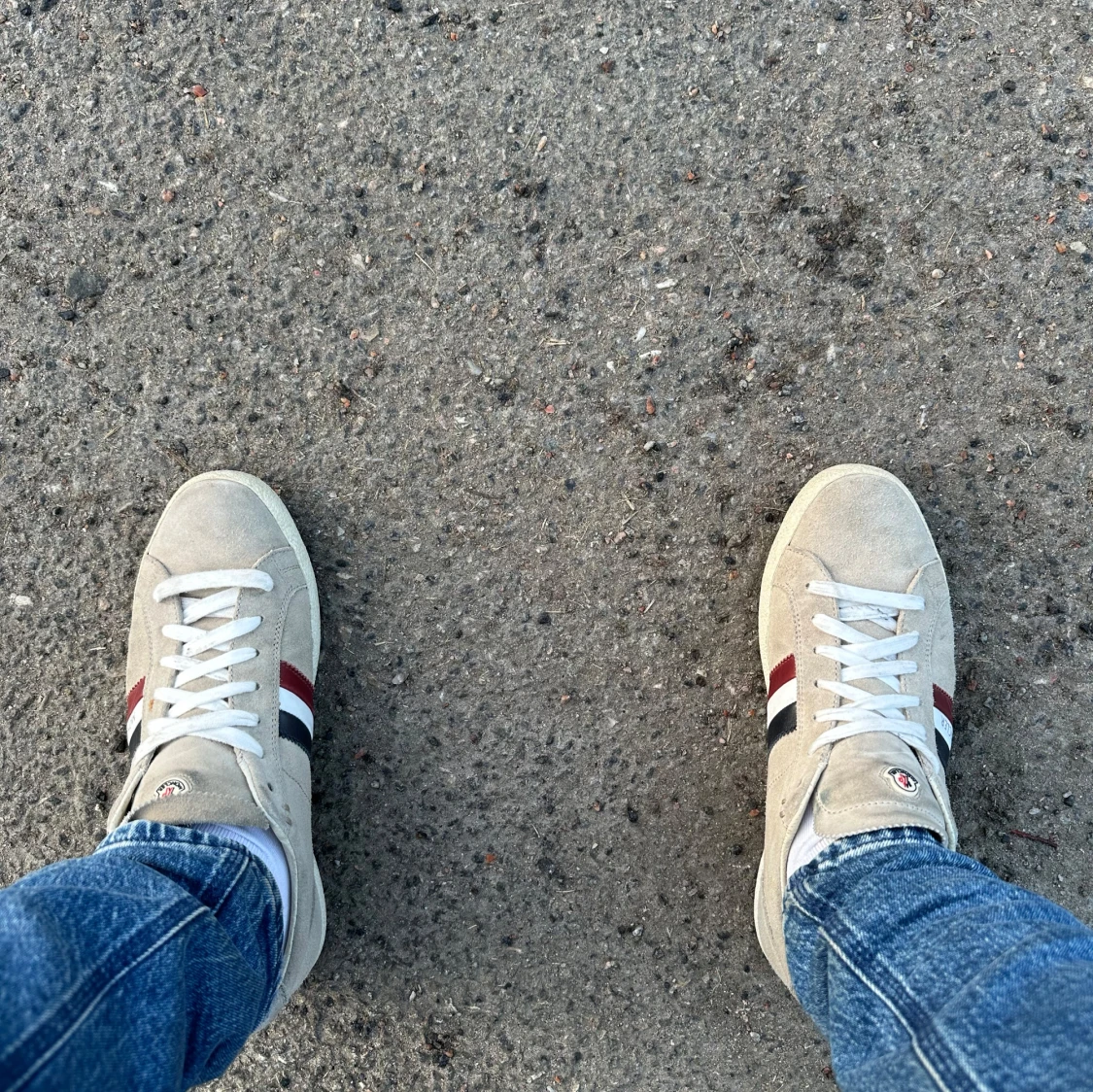 Beige sneakers från Moncler - 3