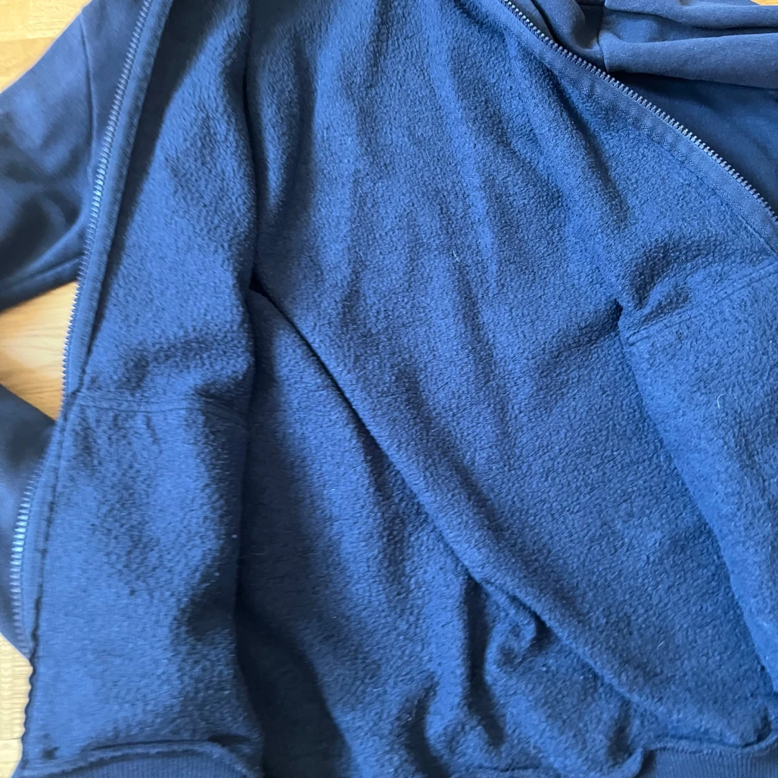 Mörkblå hoodie från Only & Sons - 2