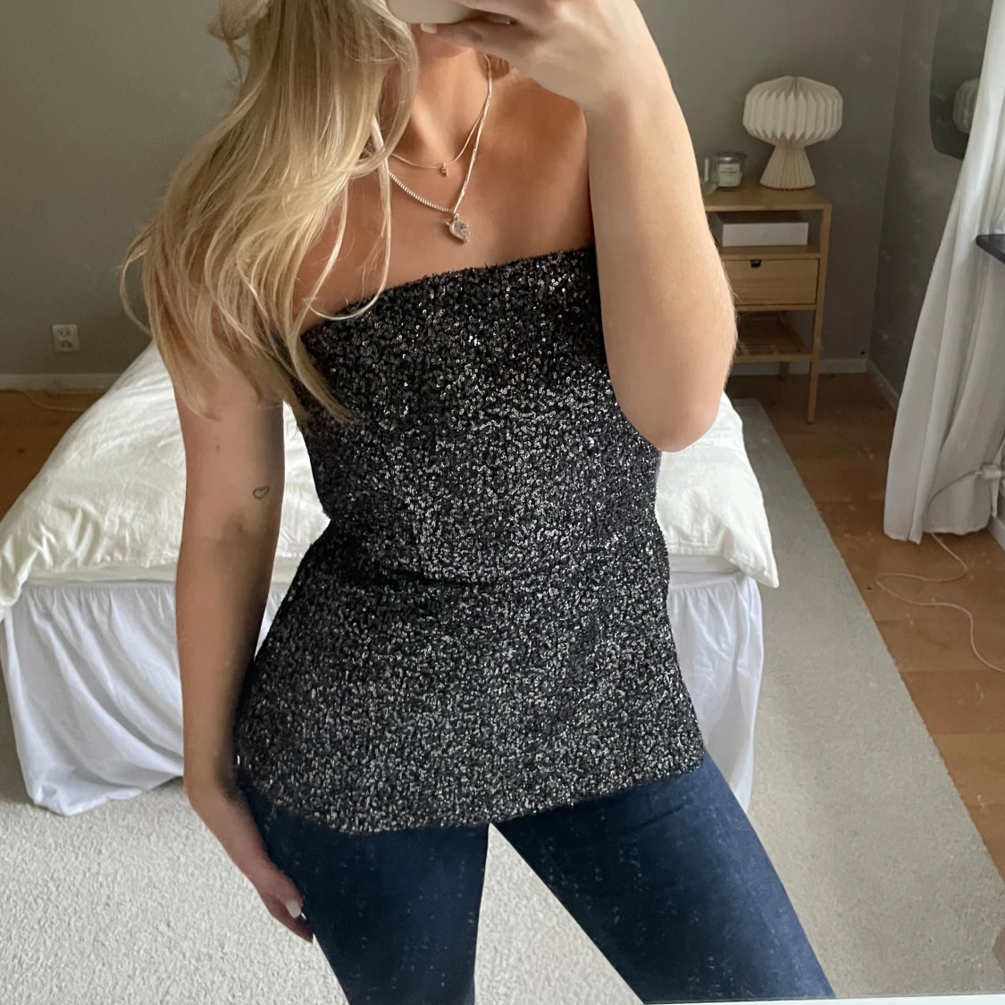 Glittrig korsett topp