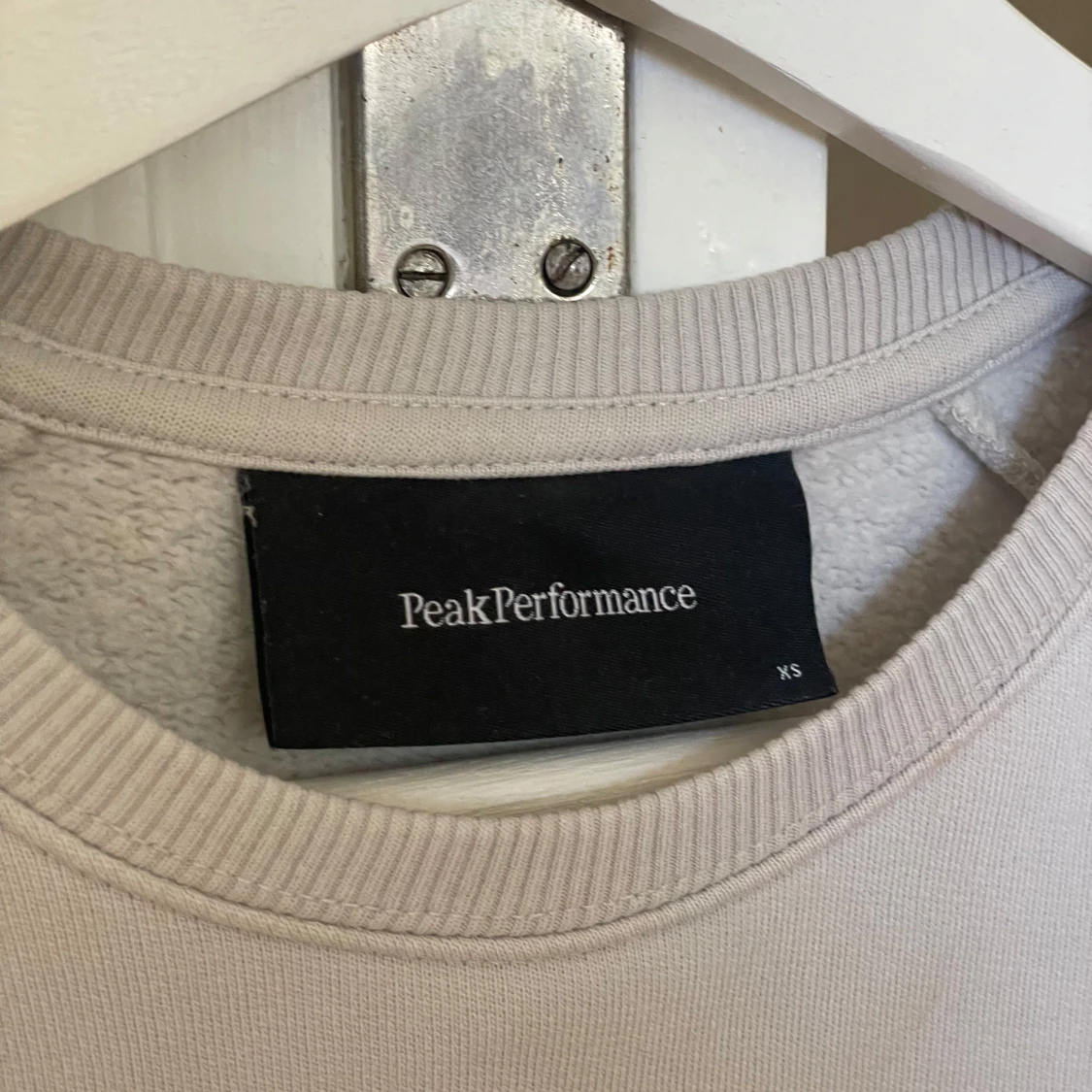 Ljusgrå sweatshirt från Peak Performance - 2