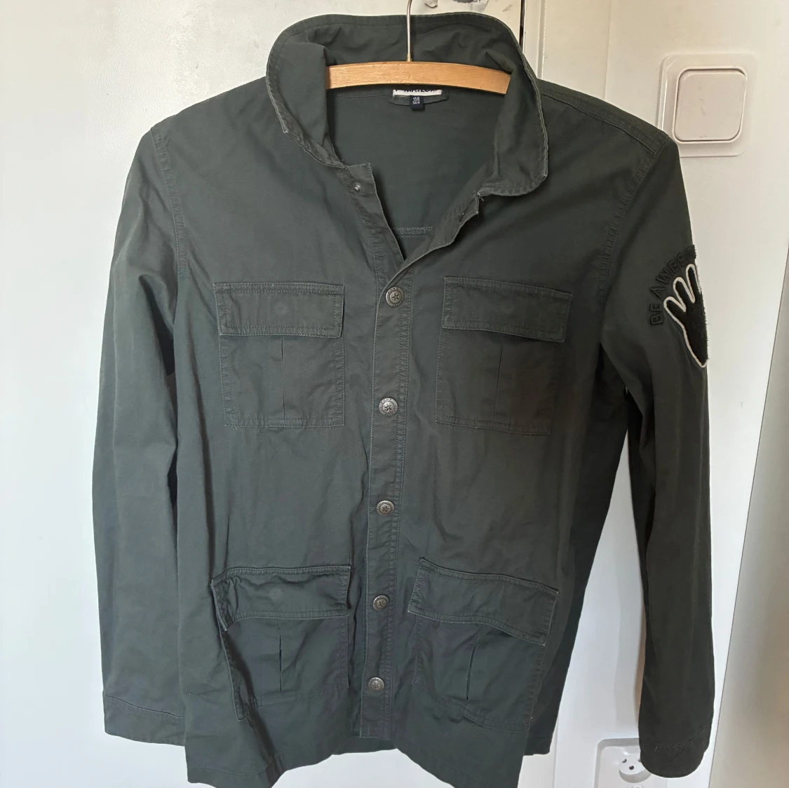 Grön fieldjacket från Pomp De Lux