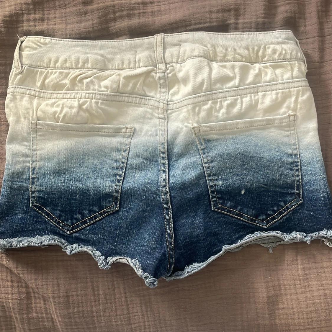 Ombre jeansshorts från Detroit Denim - 1