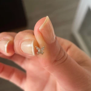 Näspiercing  - Helt ny endast testad en gång