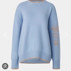 cloeys city sweater - Säljer en cloeys city sweater, finns inte längre att köpa. Så fin och väldigt sparsamt använd. Ny pris ca 5000kr